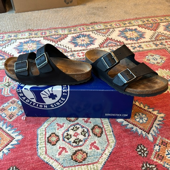 EUC Birkenstock Arizona Black 38 - Picture 3 of 5